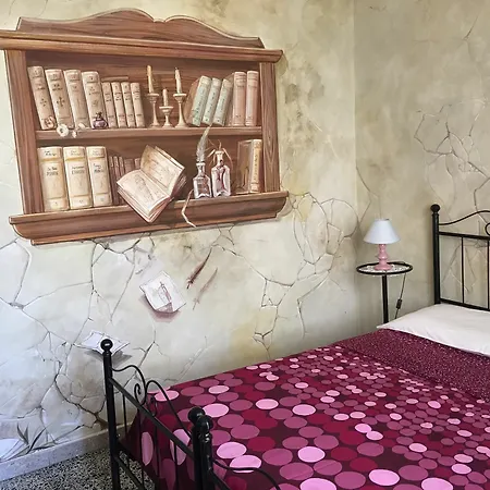 La Casa Di Ugo By Relais Centrostorico Apartment Pisa