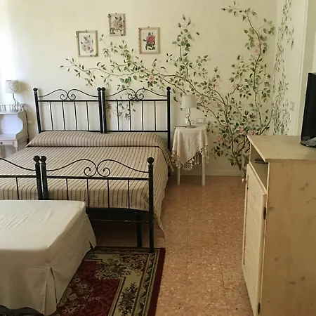 La Casa Di Ugo By Relais Centrostorico Apartment Pisa