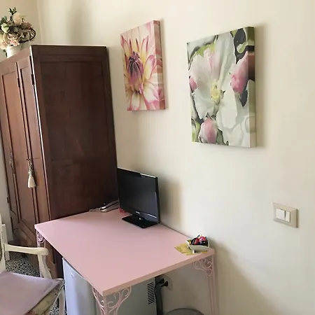 La Casa Di Ugo By Relais Centrostorico Apartmán *